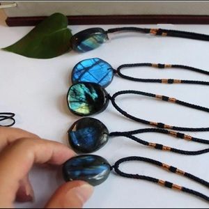Labradorite Natural Stone Healing Crystal Necklace